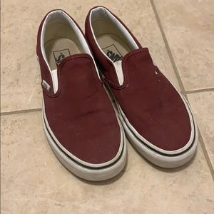 Slip on maroon Vans